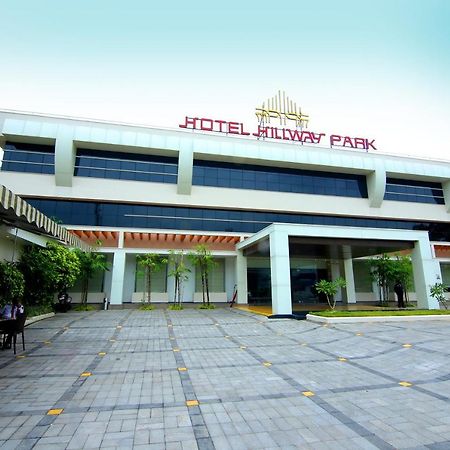 Hotel Hillway Park コッラム エクステリア 写真