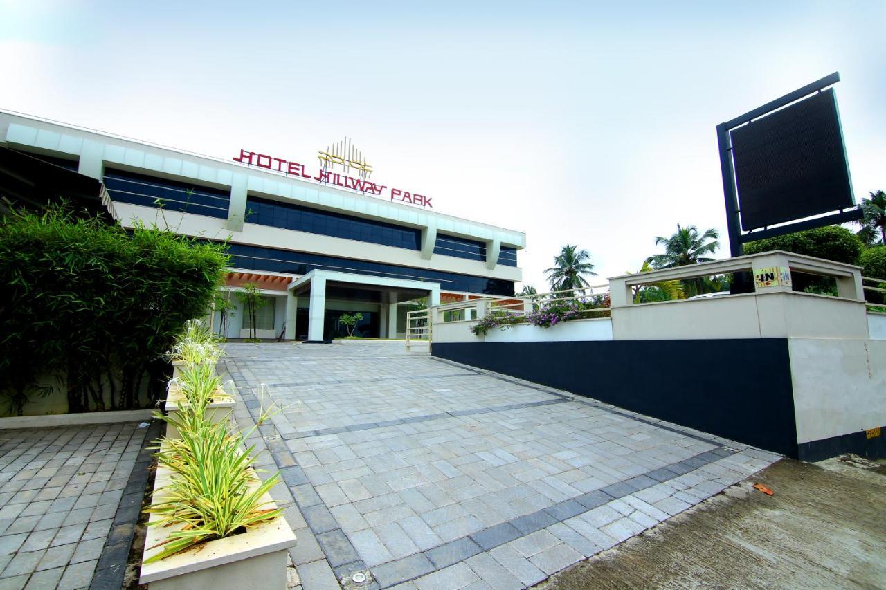 Hotel Hillway Park コッラム エクステリア 写真